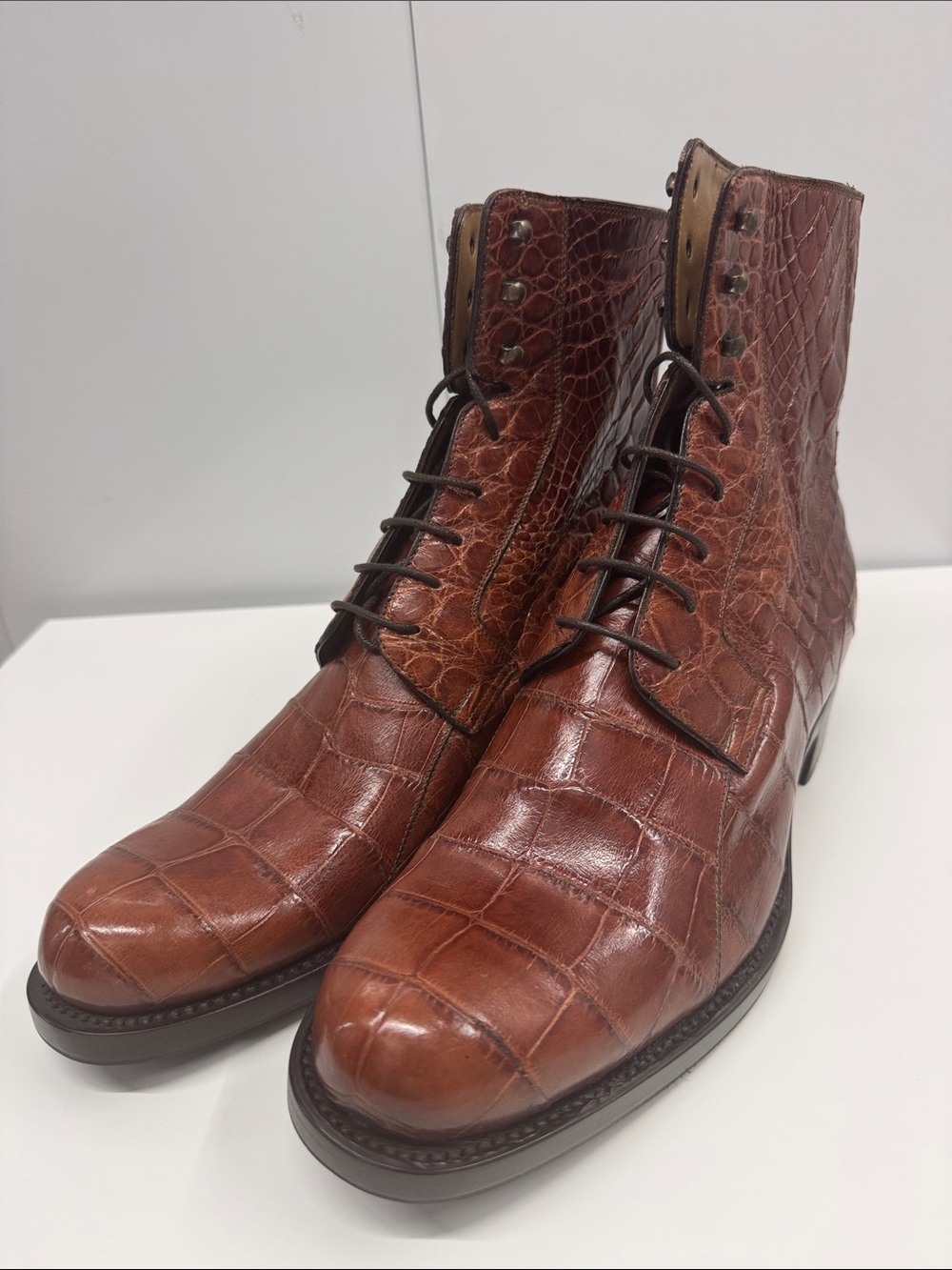 Caporicci real genuine Alligator sample boot size 8.